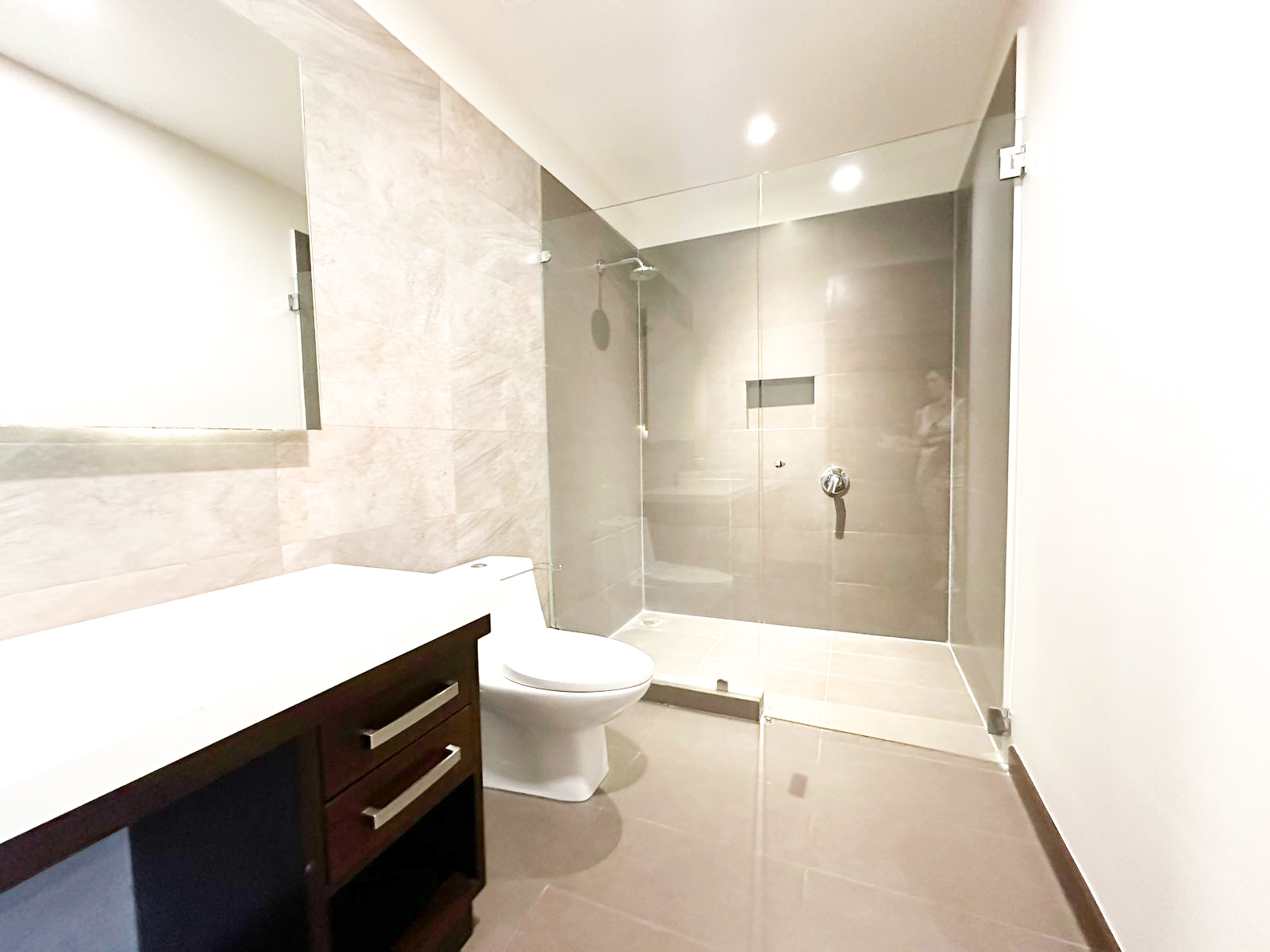 Rental and Sale of modern loft-style house in Escazú, Laureles, Costa Rica