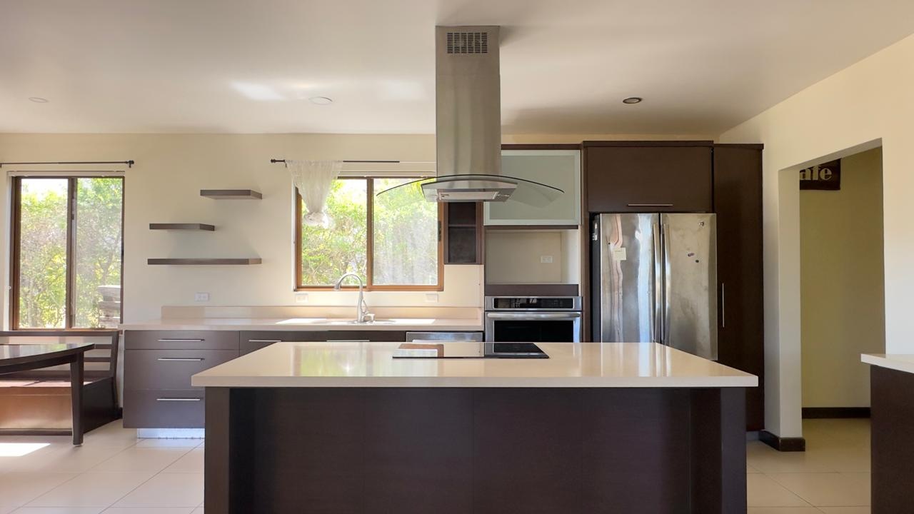 Executive Family Home for Rent in La Guácima, Alajuela