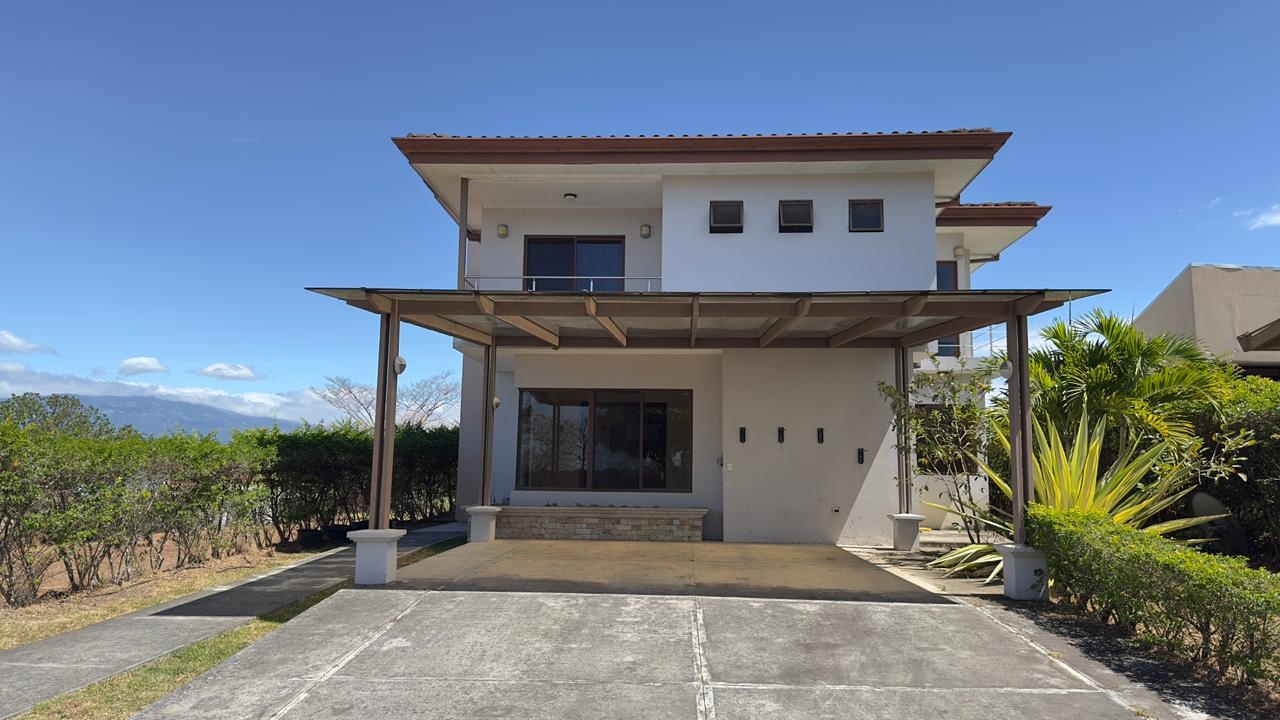 Executive Family Home for Rent in La Guácima, Alajuela