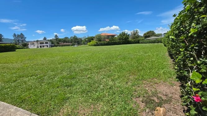 Lote Residencial Plano en Hacienda Los Reyes, La Guácima