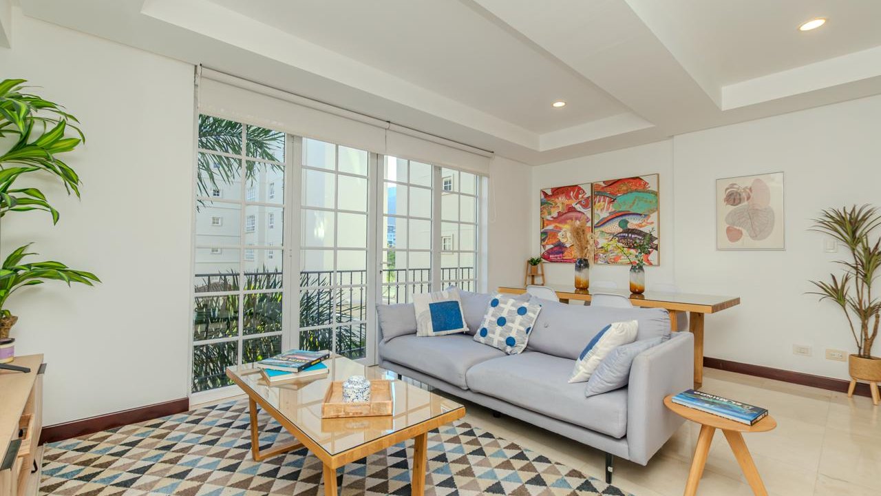 Apartamento de Lujo en Cortijo de Laureles, Escazú