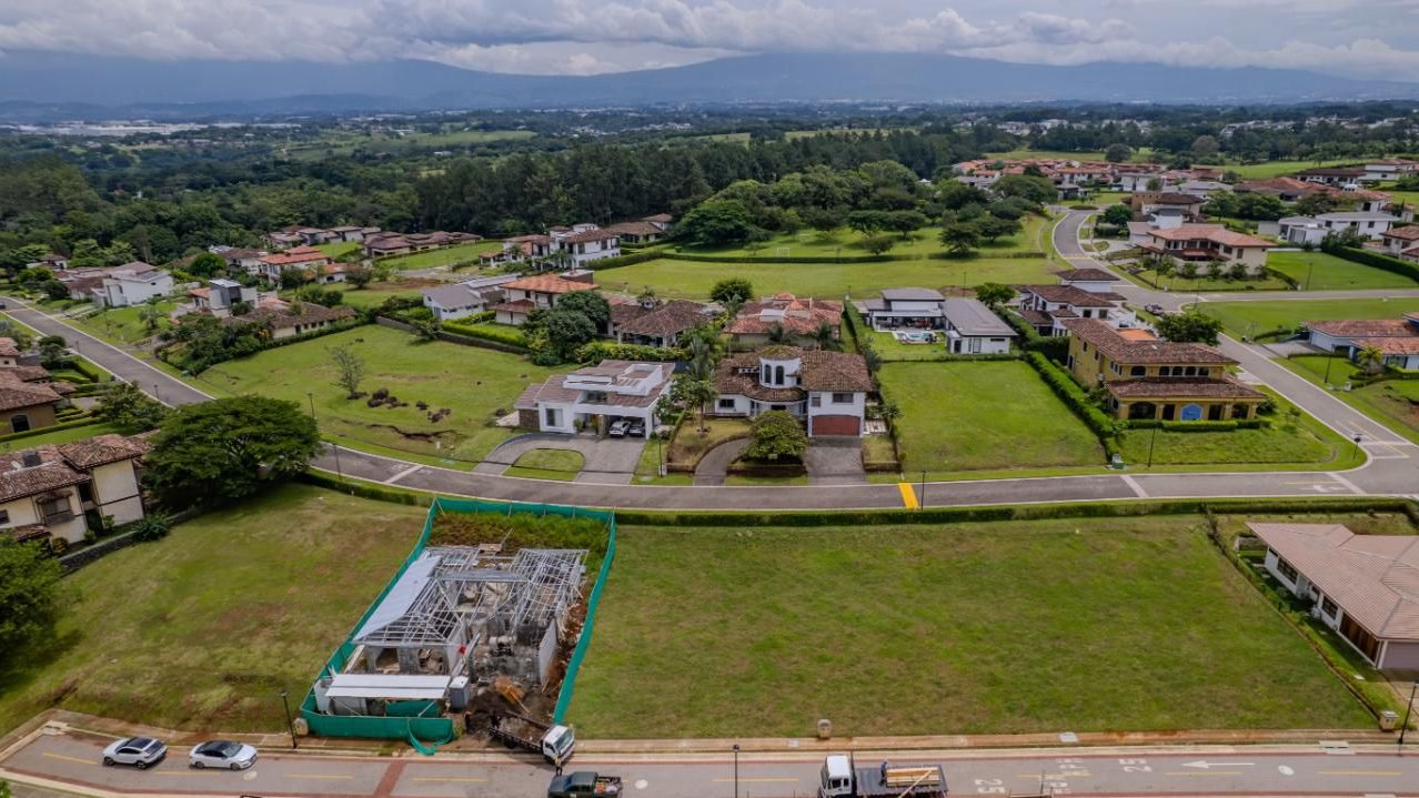 Residential Lot in Hacienda Los Reyes, La Guácima