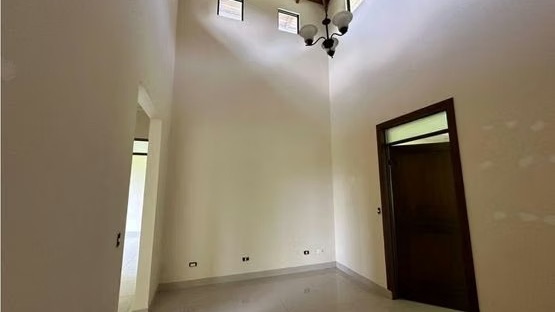 Casa en alquiler con patio privado en Hacienda Los Reyes, Costa Rica