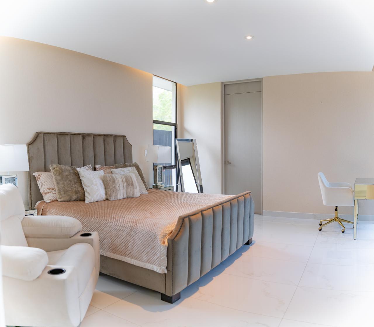 Impresionante Casa en Condominio San Rafael, Escazú