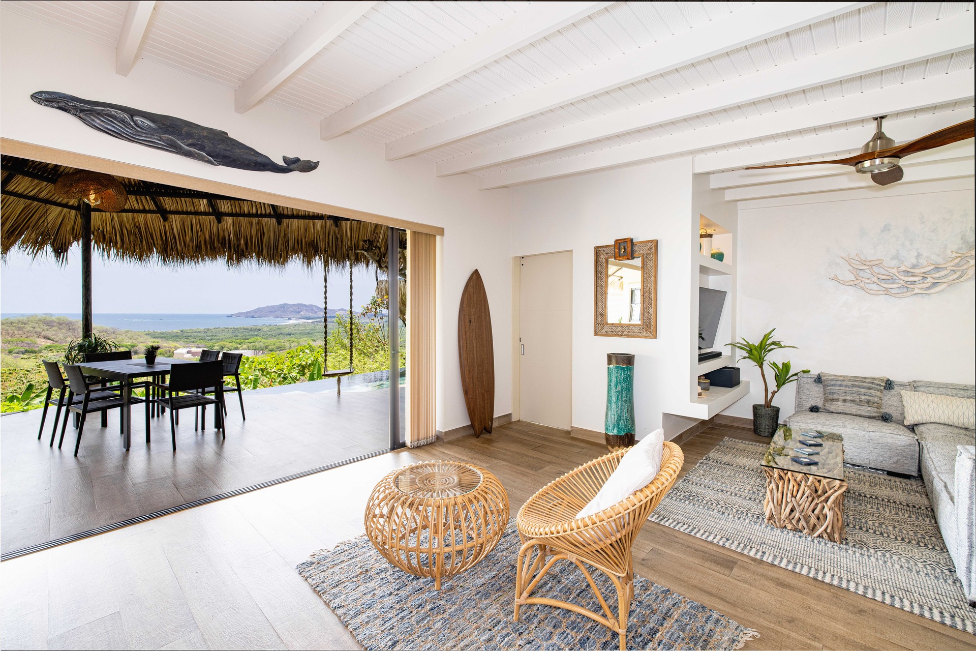 Villas Cocoon en Venta con Vistas al Mar. Inversión en Tamarindo